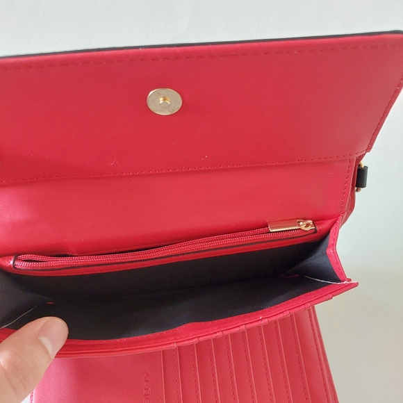 Aldo Wallet - Picture 4 of 5